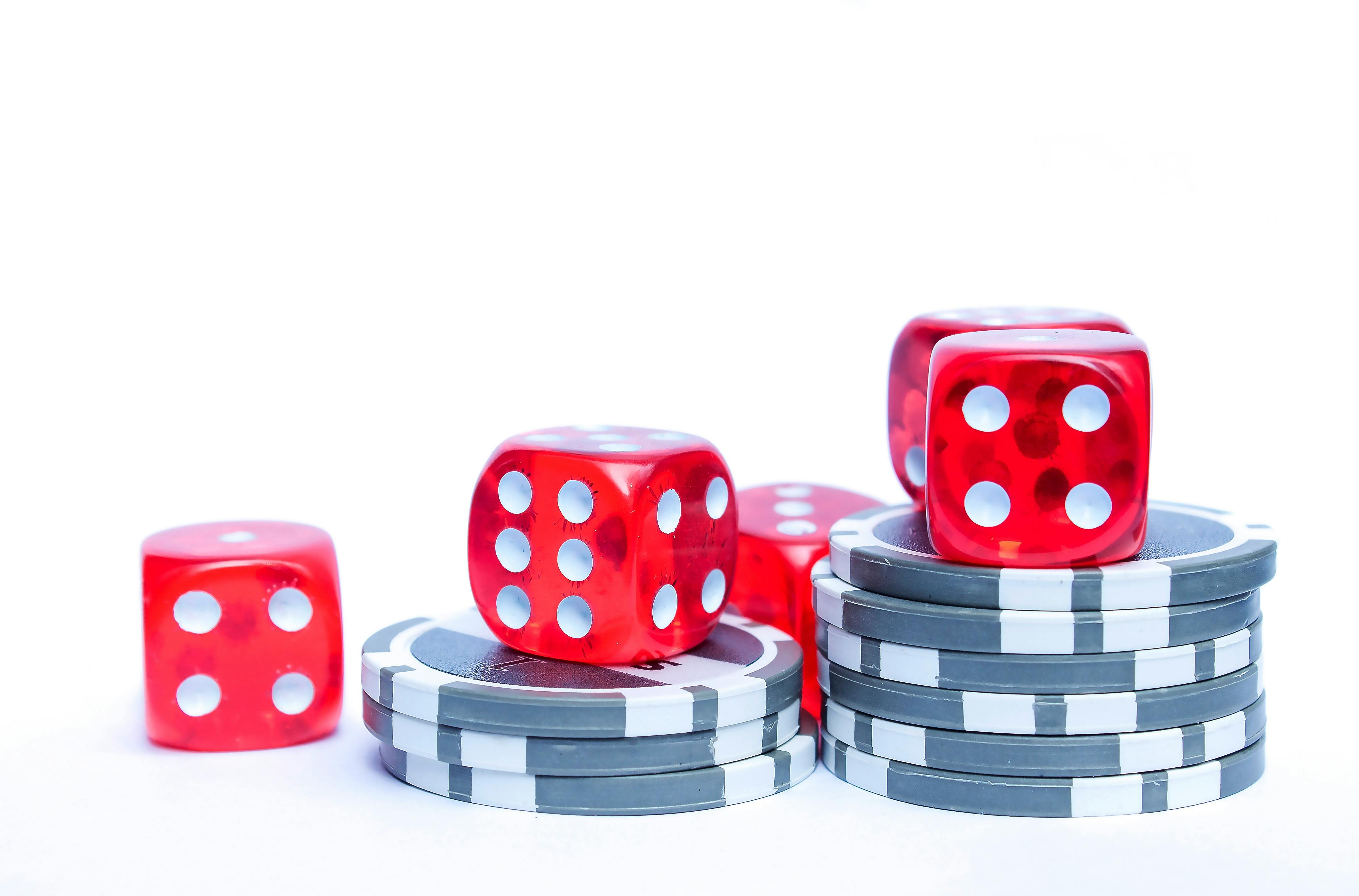 hondatoto apk platform interface showing live dealer tables and sportsbook markets